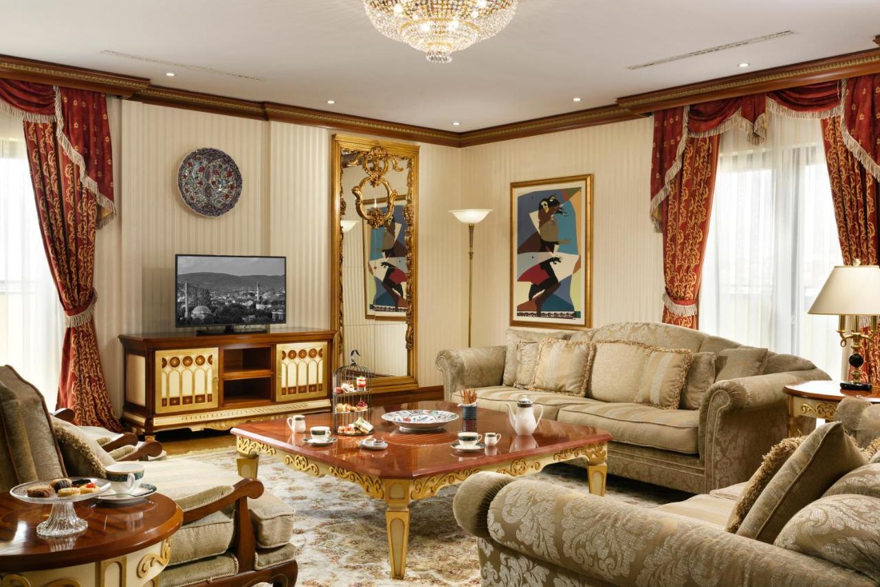 Swiss Diamond Hotel Prishtina Pristina Exterior photo A living room