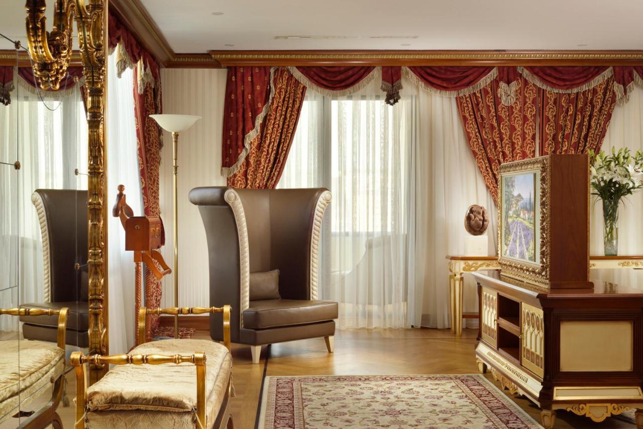Swiss Diamond Hotel Prishtina Pristina Exterior photo Interior of the Presidential Suite